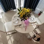 Dora Apartment *