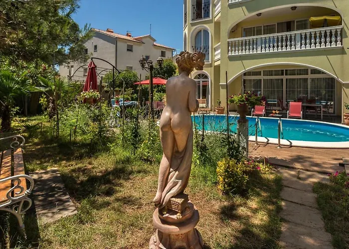 Apartamento Dora *
