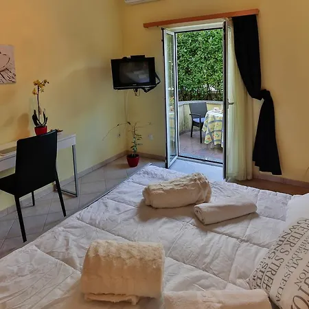 Dora Apartament
