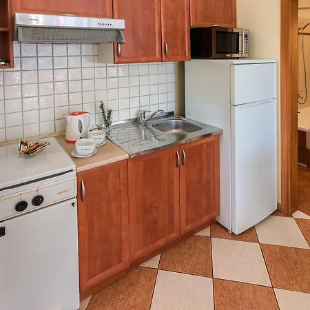 Apartament Dora