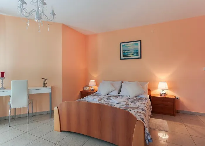 Dora Appartement